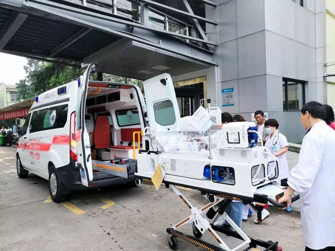 伊犁长短途救护车转院